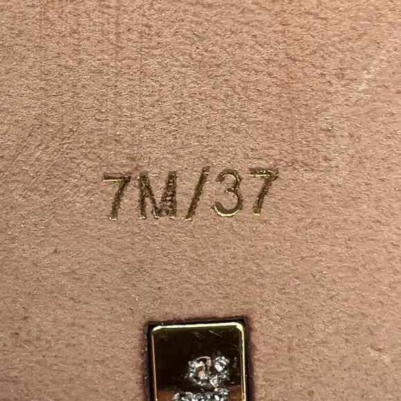 Louise et Cie Black Patent Pointed Toe Block Heel Loafers Size 7 (37) Women's - Picture 4 of 9